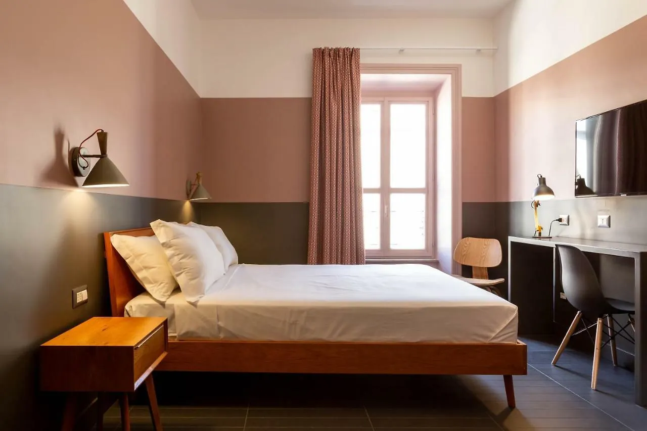 Modo Rooms & Suite Rome Italy